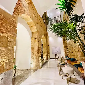 https://palazzo-del-poeta-palermo.palermohotels.org